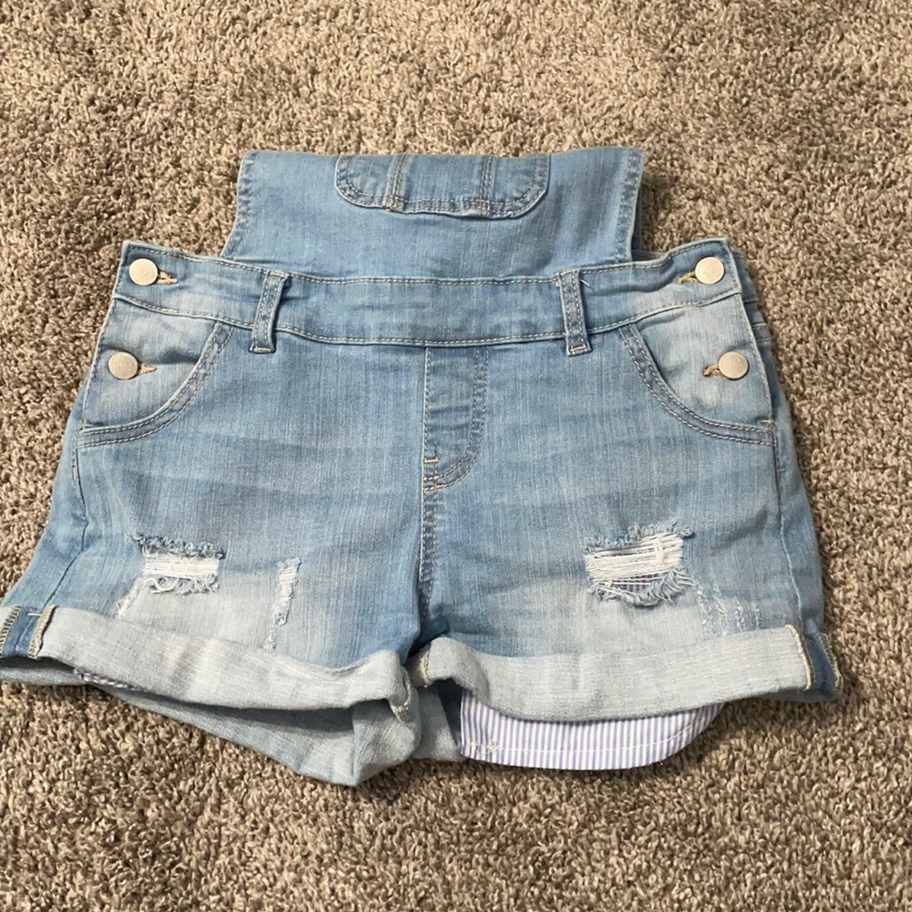 Great condition light denim overalls - stretchy!